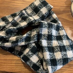 Inifinity scarf